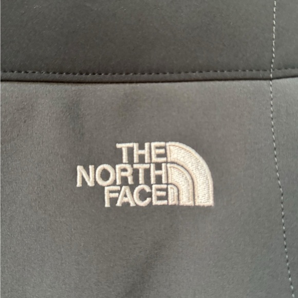 The North Face grey and black full zip vest men’s small - Picture 6 of 8